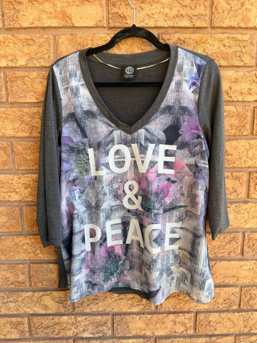 4/$25 • Bobeau Floral “Love & Peace” Quarter Sleeve V-Neck Top